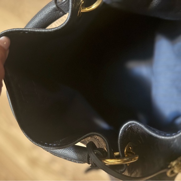 Louis Vuitton Black Shoulder Bag with Gold Accents - Picture 3 of 5